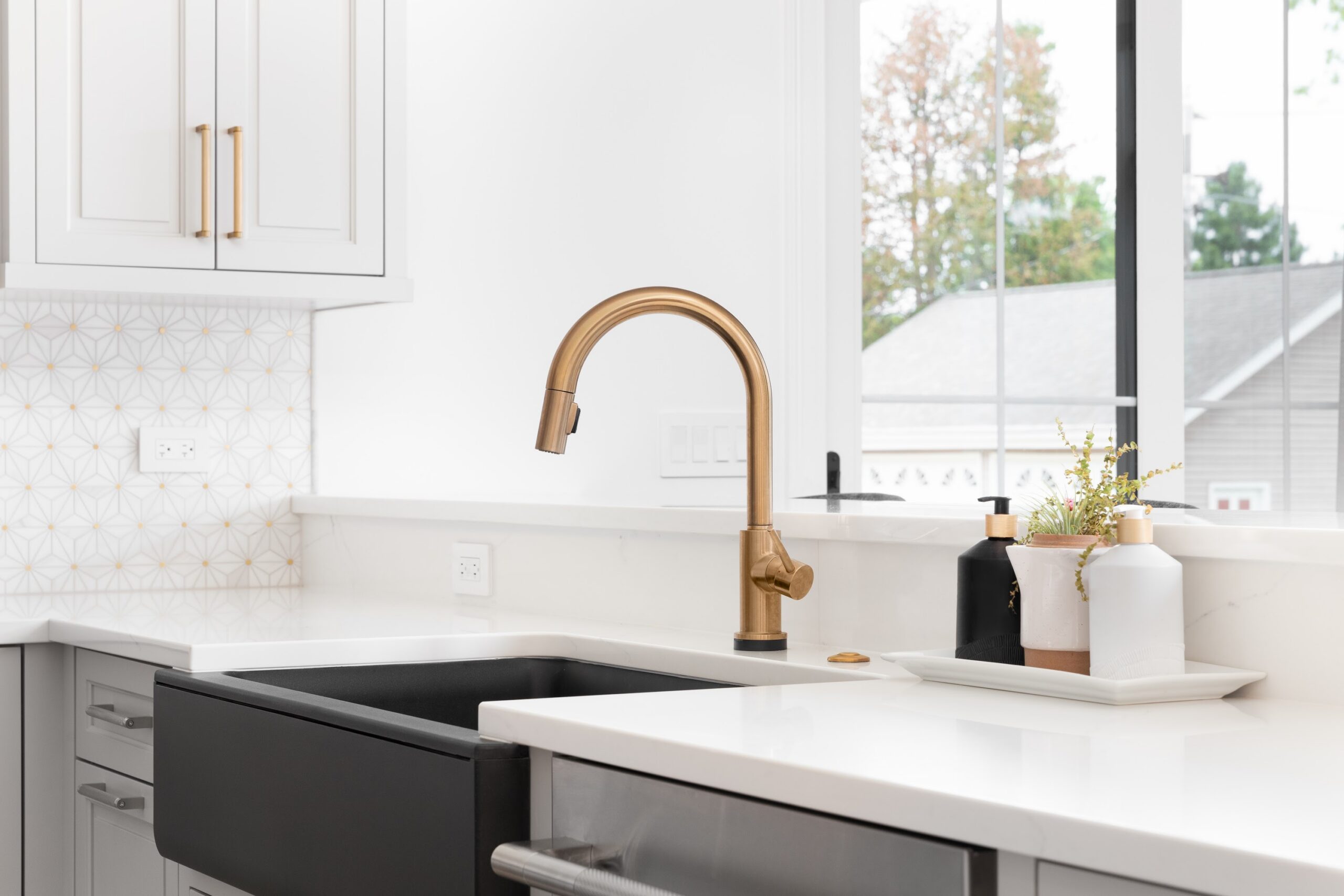 7 Common Home Construction Mistakes (and How Sage Construction Avoids Them)