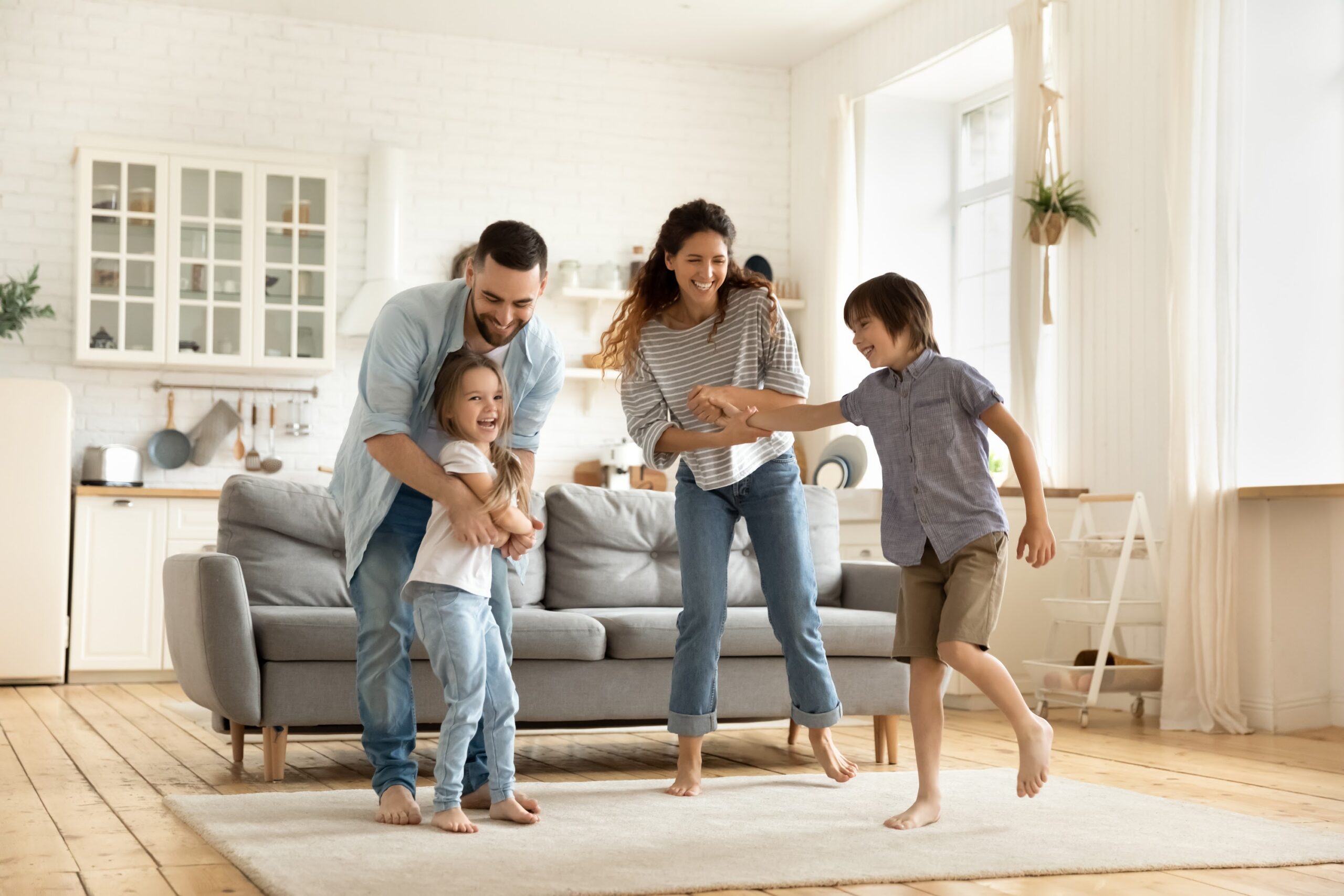 Open-Concept Remodeling: When Removing Walls Makes Sense